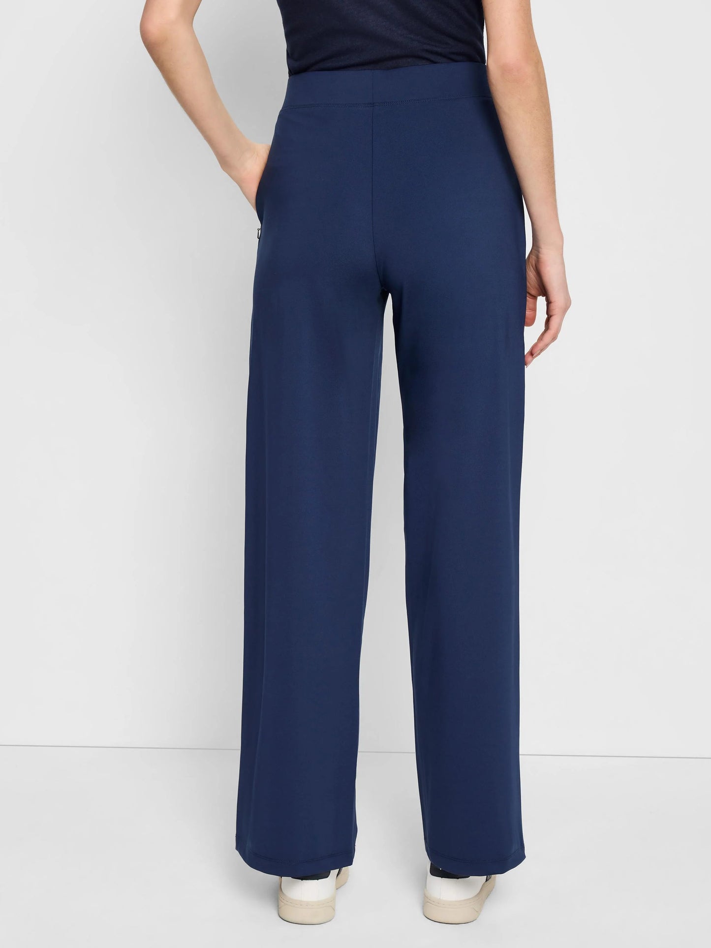 Active Wide-Leg Pant