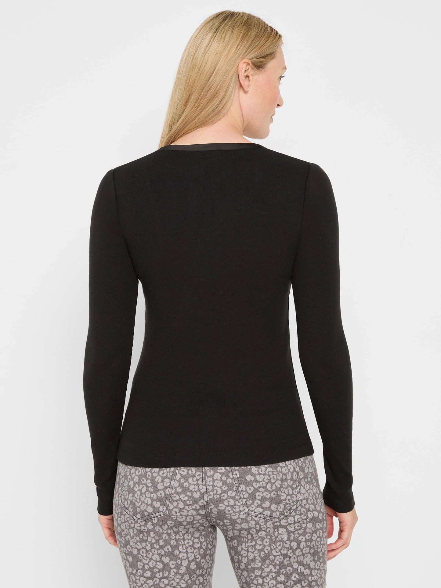 Trimmed Perfect Knit Rib V-Neck Top