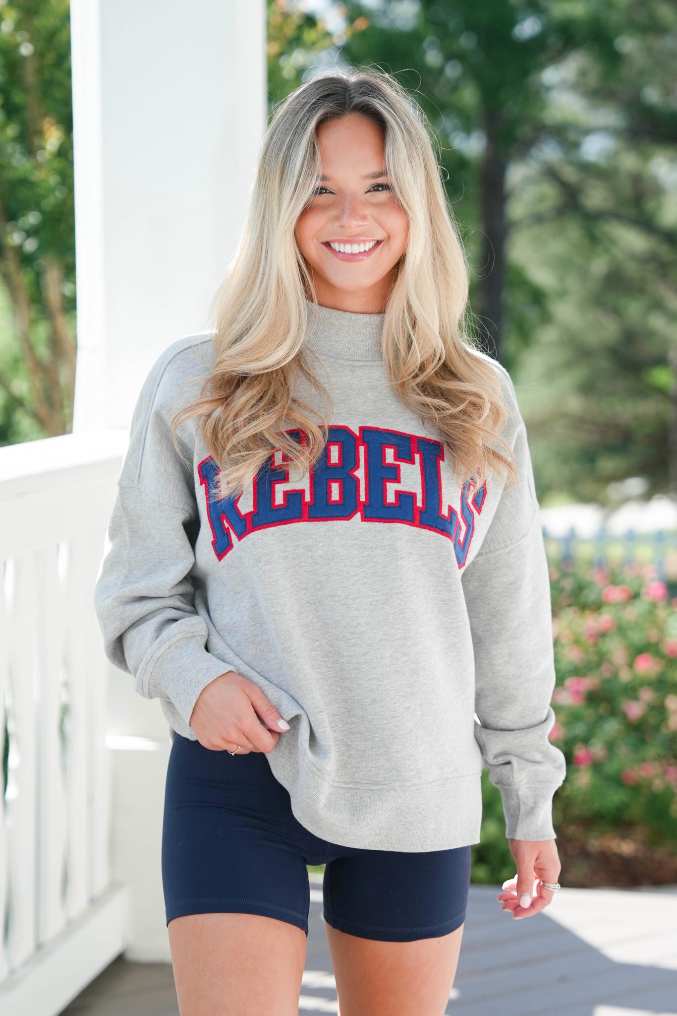 Rebels Mockneck Sweatshirt