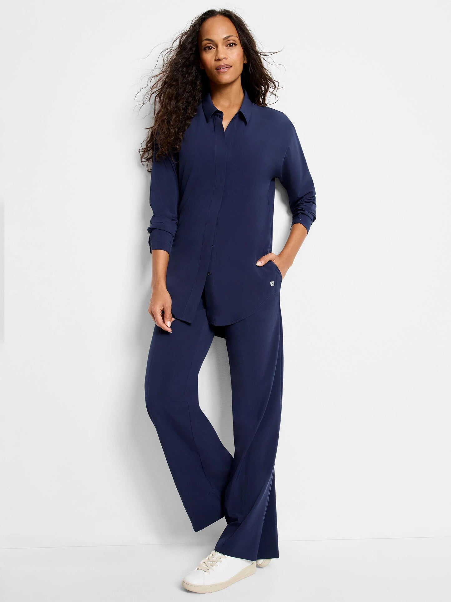 Tech Stretch Wide Leg Pant