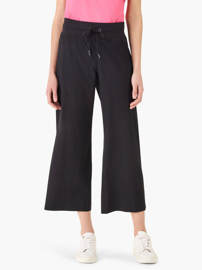 Tech Stretch Wide Leg Crop Pant
