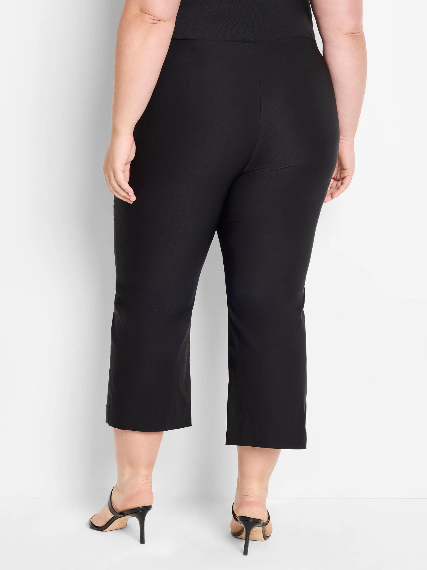 Polished Wonderstretch Wide-Leg Crop Pant