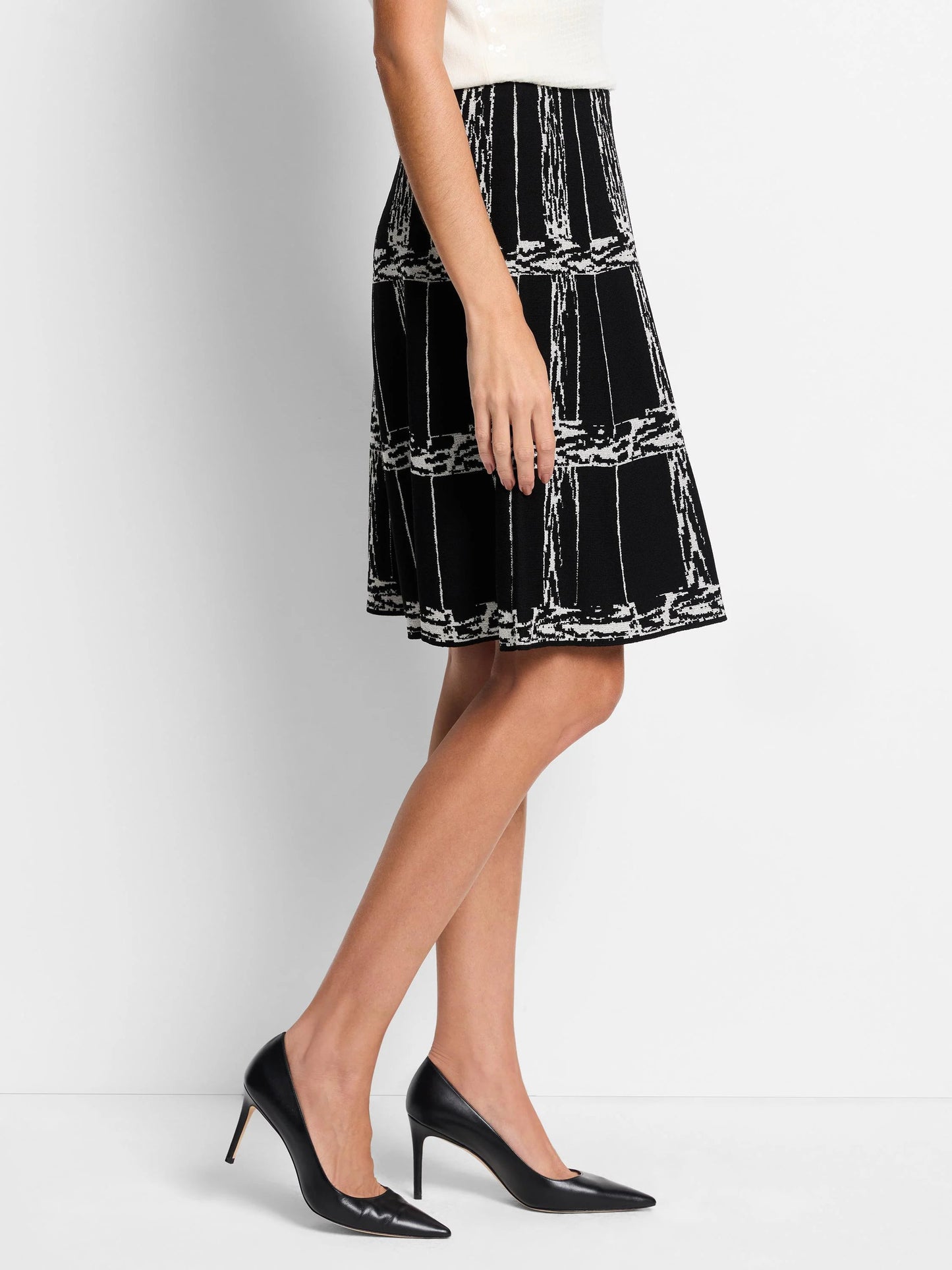 Etched Plaid Knit Skirt