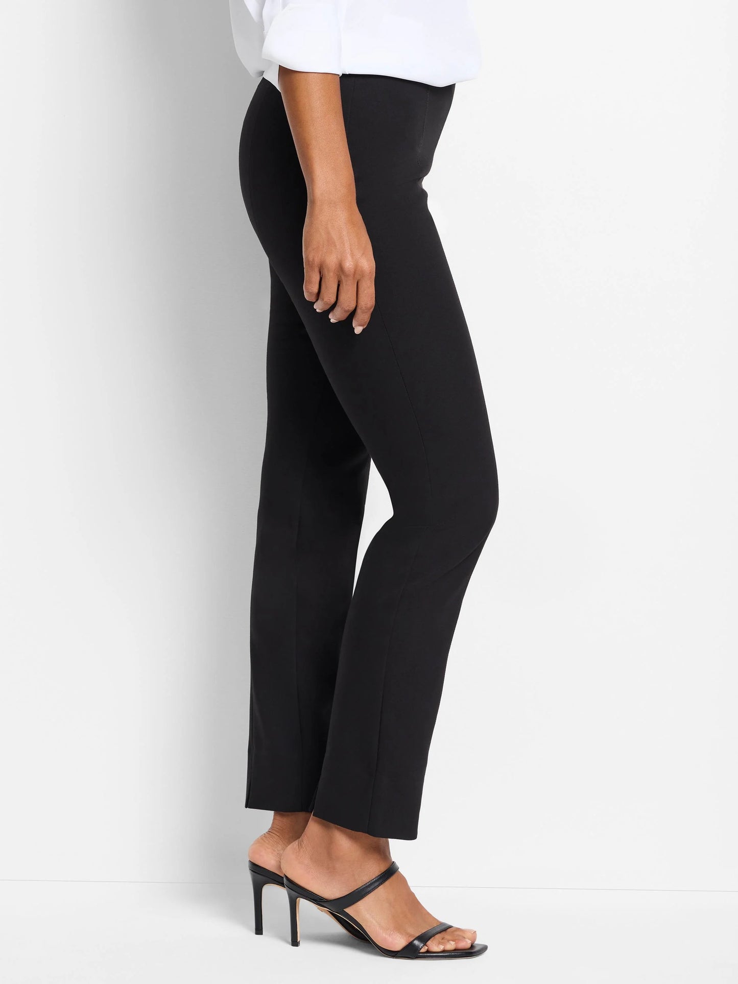 Newbury Slim Seasonless Pull On Pant