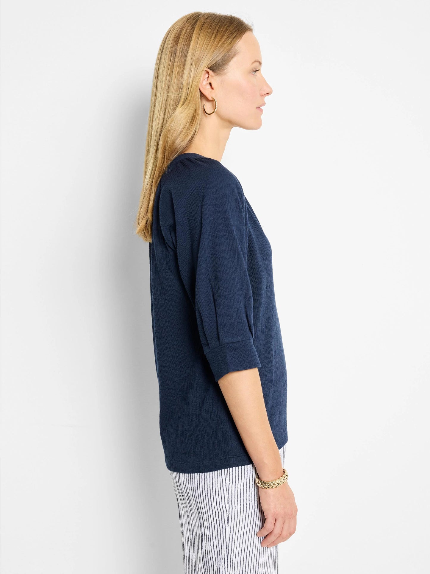 Crinkle Knit Café Top