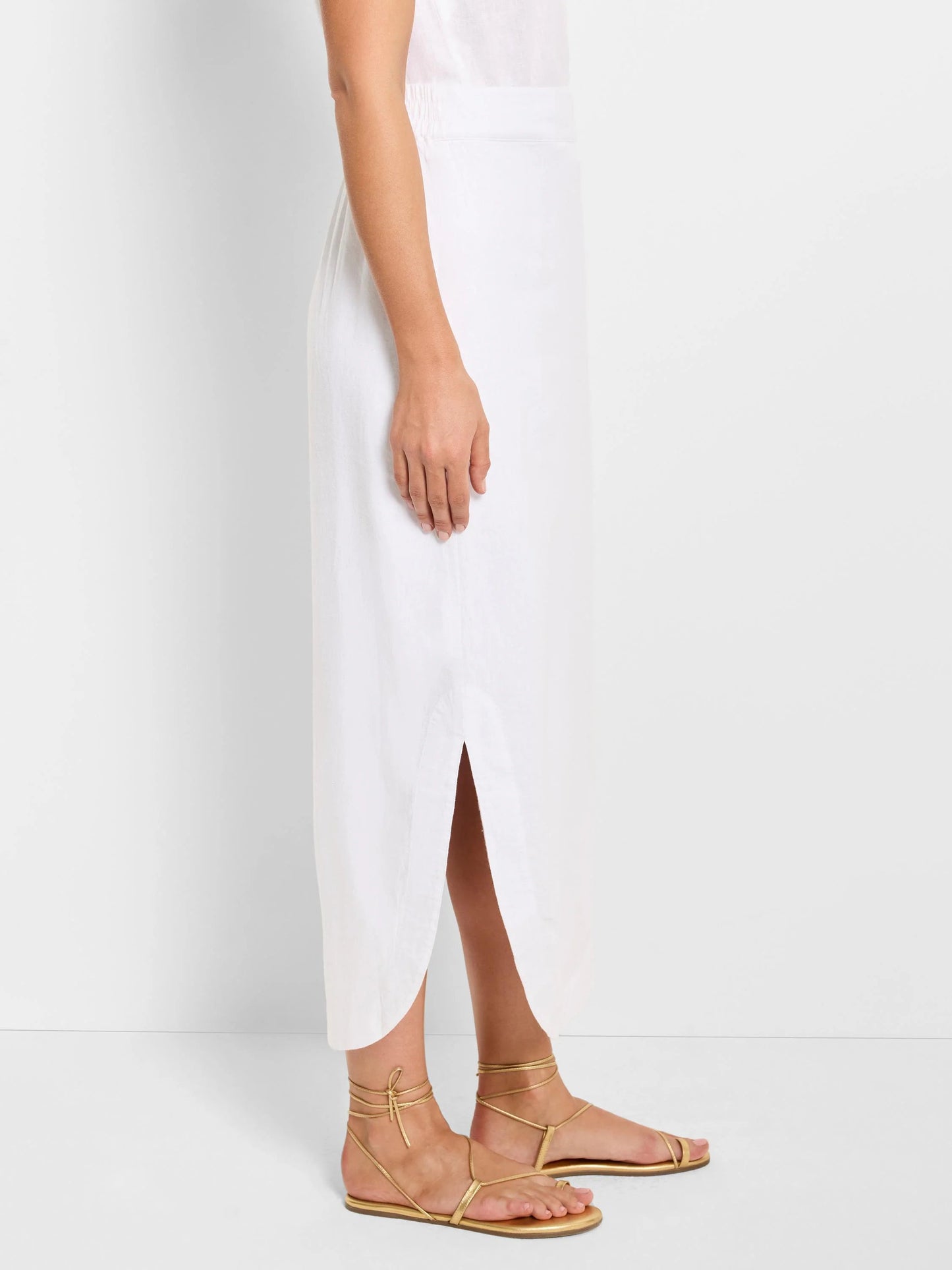 Rumba Linen Dip Skirt