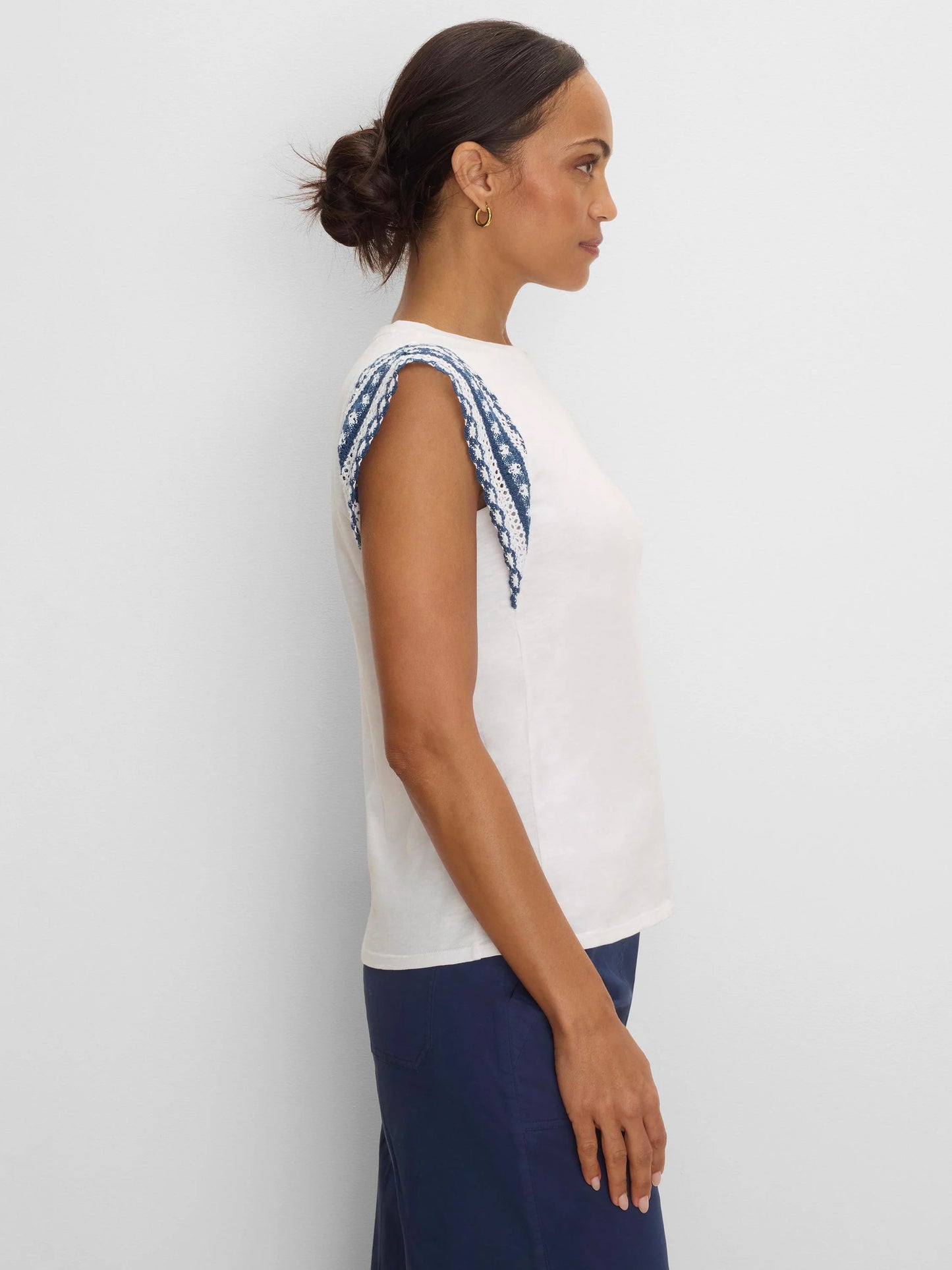 Knit Trim Cotton Slub Top