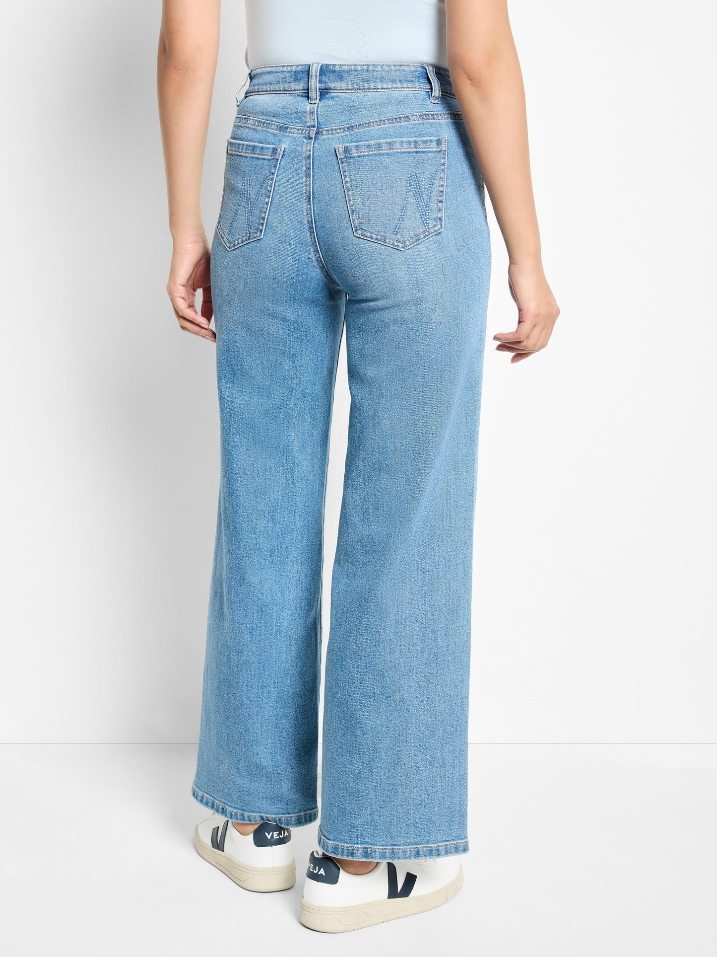 Wide Leg Weekend Ankle Jeans
