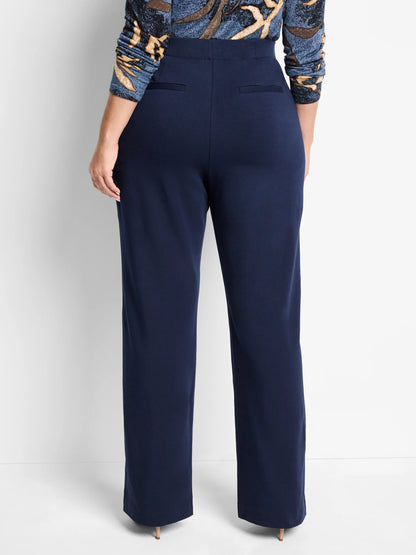 Knit Wide Leg Pleated Pant